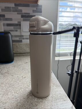 24oz Ease20 - Hydrojug